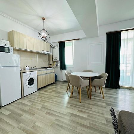 Summerland H2O مامايا المظهر الخارجي الصورة