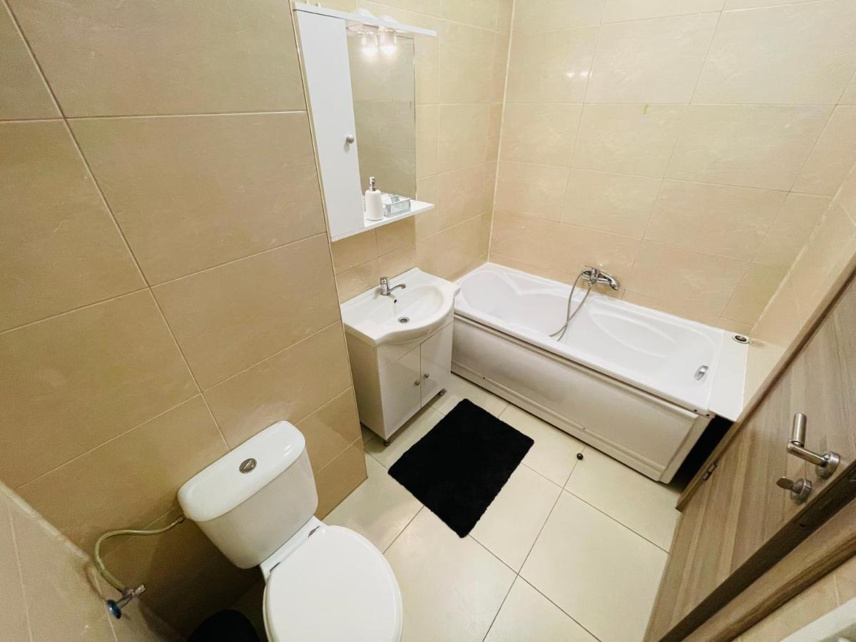 Summerland H2O مامايا المظهر الخارجي الصورة
