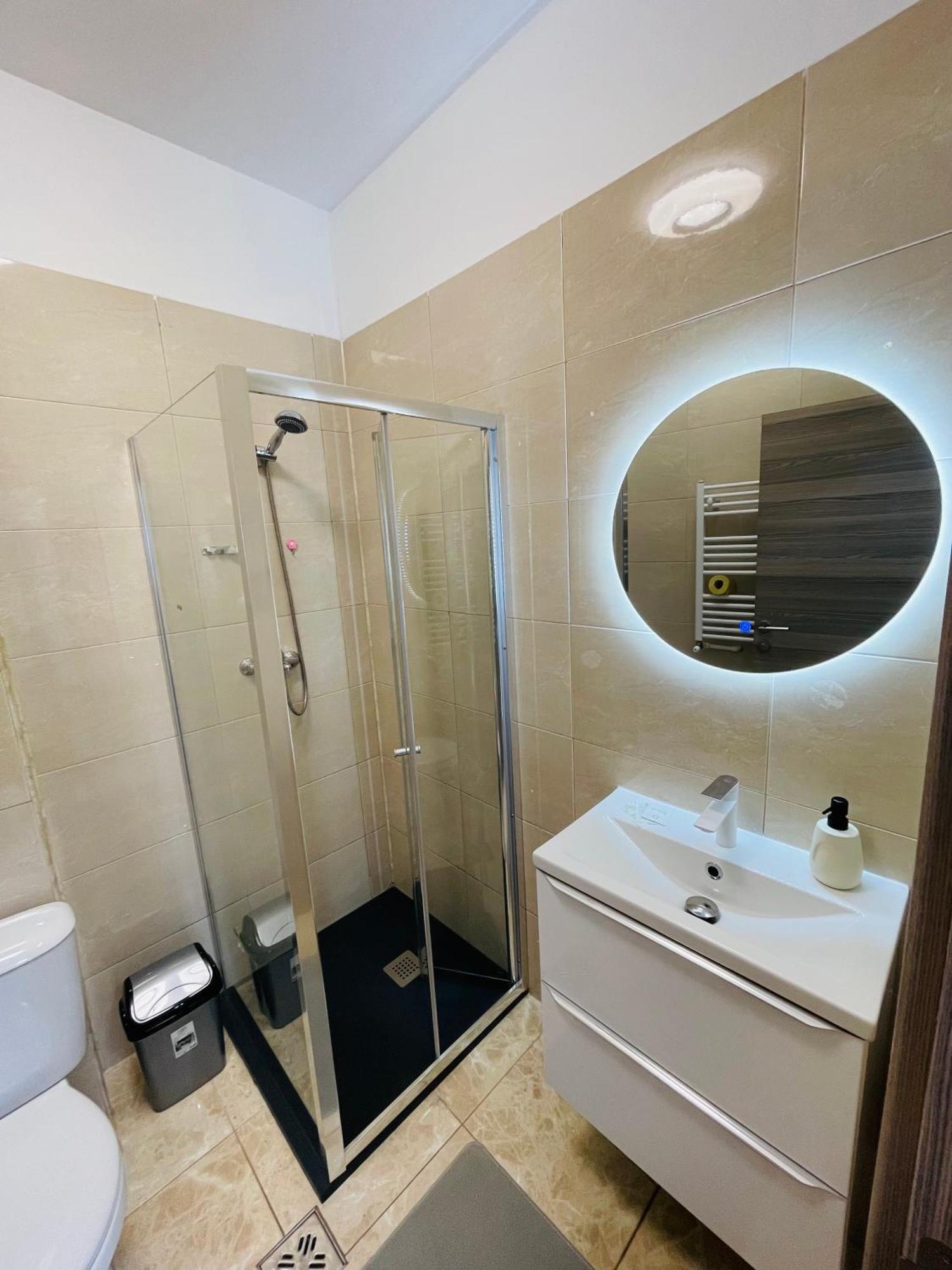 Summerland H2O مامايا المظهر الخارجي الصورة